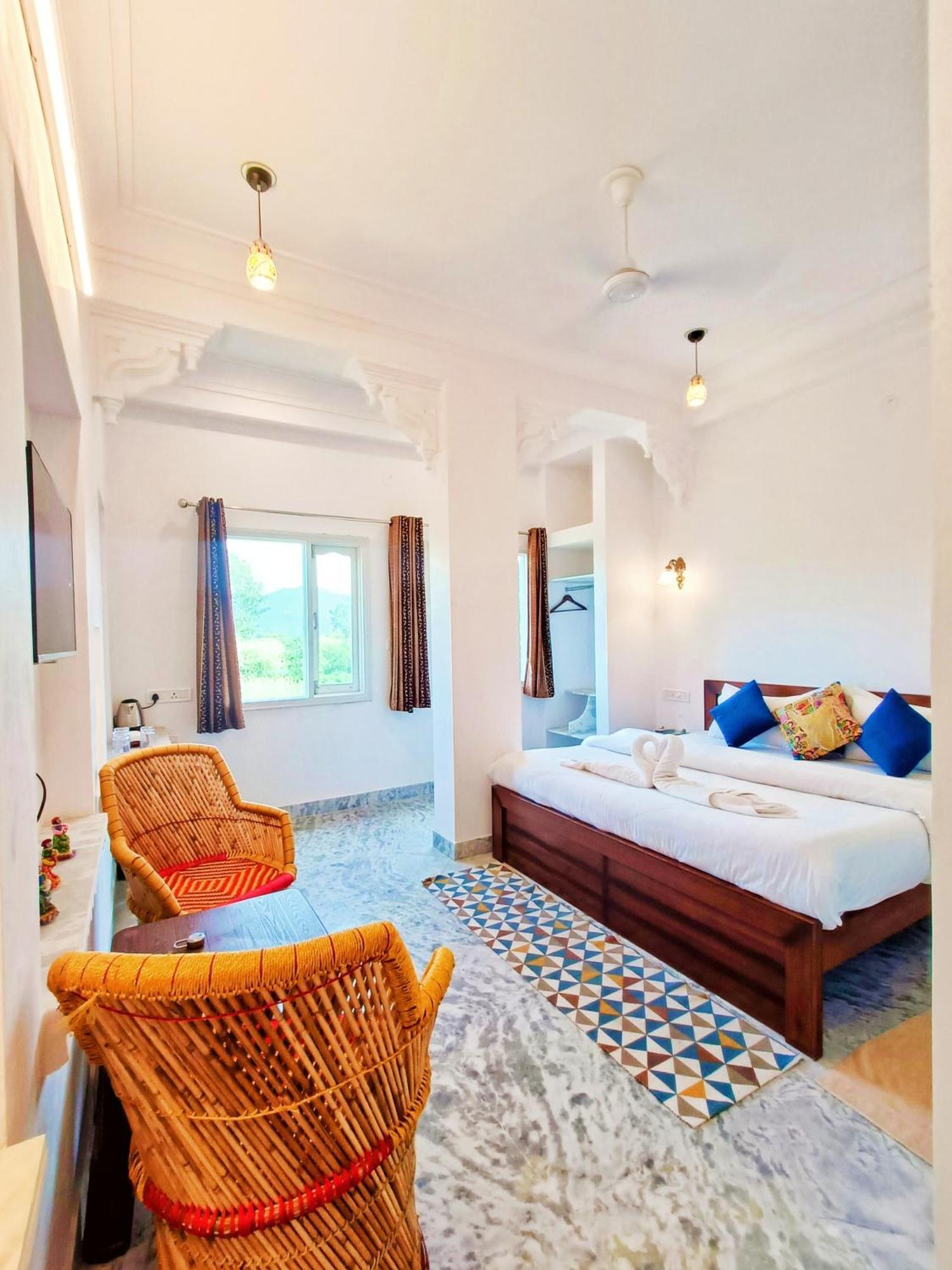 Prakash Ji'S Haveli -Luxurious Lakeside Retreat- Hotel Udaipur Ruang foto